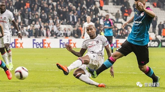  奥格斯堡定位球战术屡建奇功收获胜利